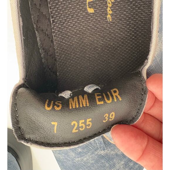 Burju Jungle Rose Denim Tassel Loafers Women’s Size 7 EU 39 Casual Slip On - Picture 7 of 8